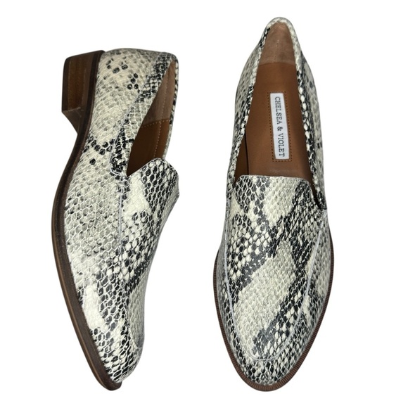 Chelsea & Violet Shoes - NEW Chelsea & Violet Jenna Snake Print Leather Loaferss shoes women’s 6